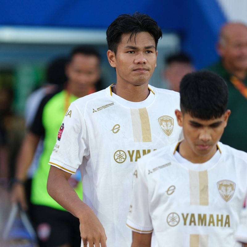 Match action from Muangthong United vs Ayutthaya United in the Thai League 1. | ภาพการแข่งขัน เมืองทอง ยูไนเต็ด พบ อยุธยา ยูไนเต็ด ไทยลีก 1