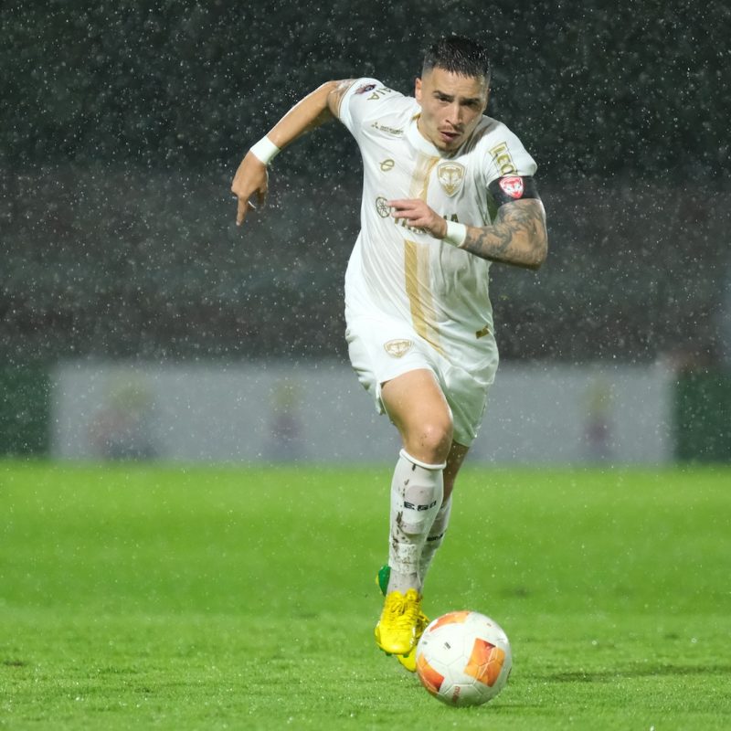 Match action from Muangthong United vs Ayutthaya United in the Thai League 1. | ภาพการแข่งขัน เมืองทอง ยูไนเต็ด พบ อยุธยา ยูไนเต็ด ไทยลีก 1