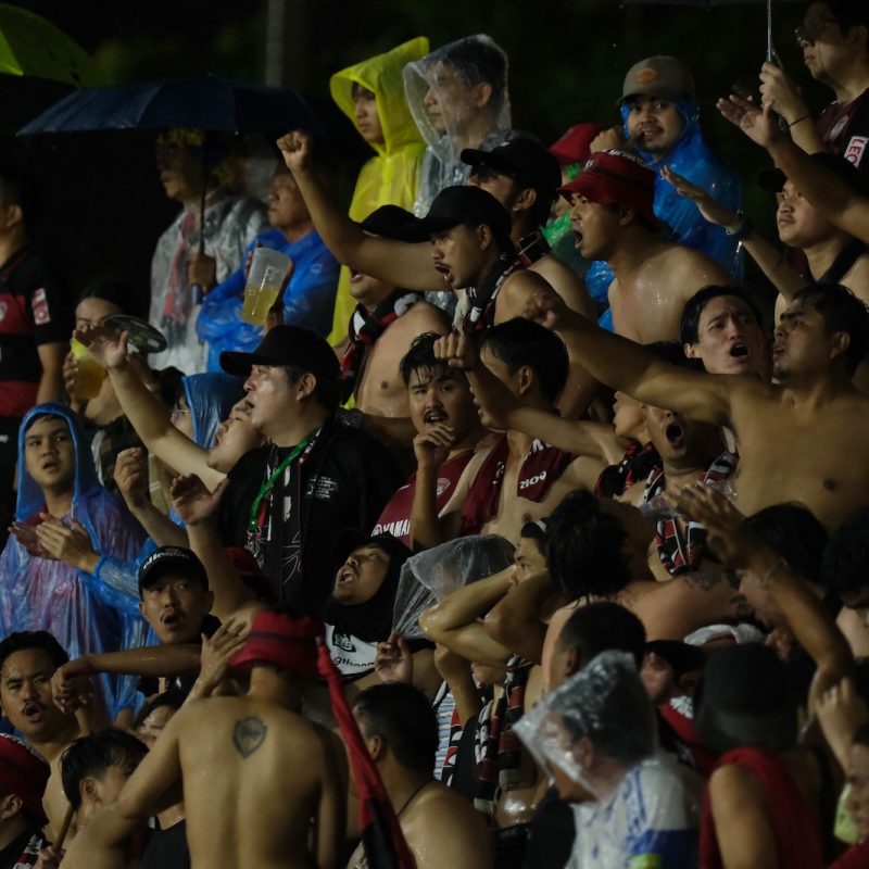 Match action from Muangthong United vs Ayutthaya United in the Thai League 1. | ภาพการแข่งขัน เมืองทอง ยูไนเต็ด พบ อยุธยา ยูไนเต็ด ไทยลีก 1
