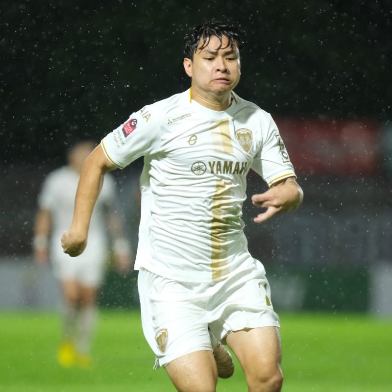 Match action from Muangthong United vs Ayutthaya United in the Thai League 1. | ภาพการแข่งขัน เมืองทอง ยูไนเต็ด พบ อยุธยา ยูไนเต็ด ไทยลีก 1
