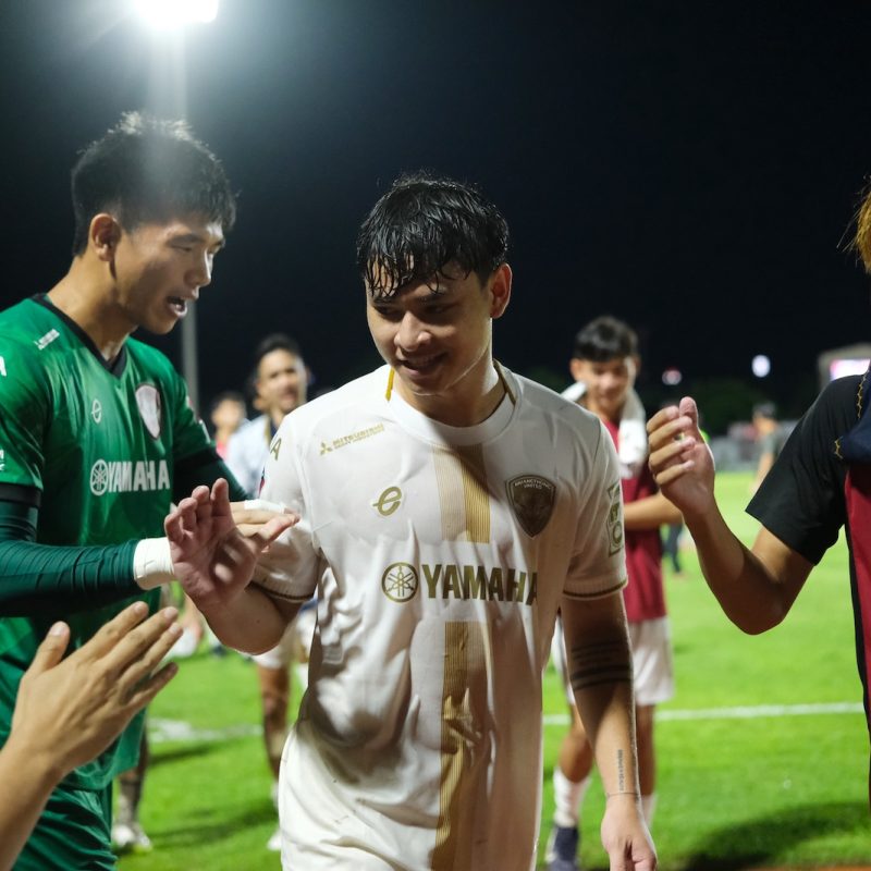 Match action from Muangthong United vs Ayutthaya United in the Thai League 1. | ภาพการแข่งขัน เมืองทอง ยูไนเต็ด พบ อยุธยา ยูไนเต็ด ไทยลีก 1