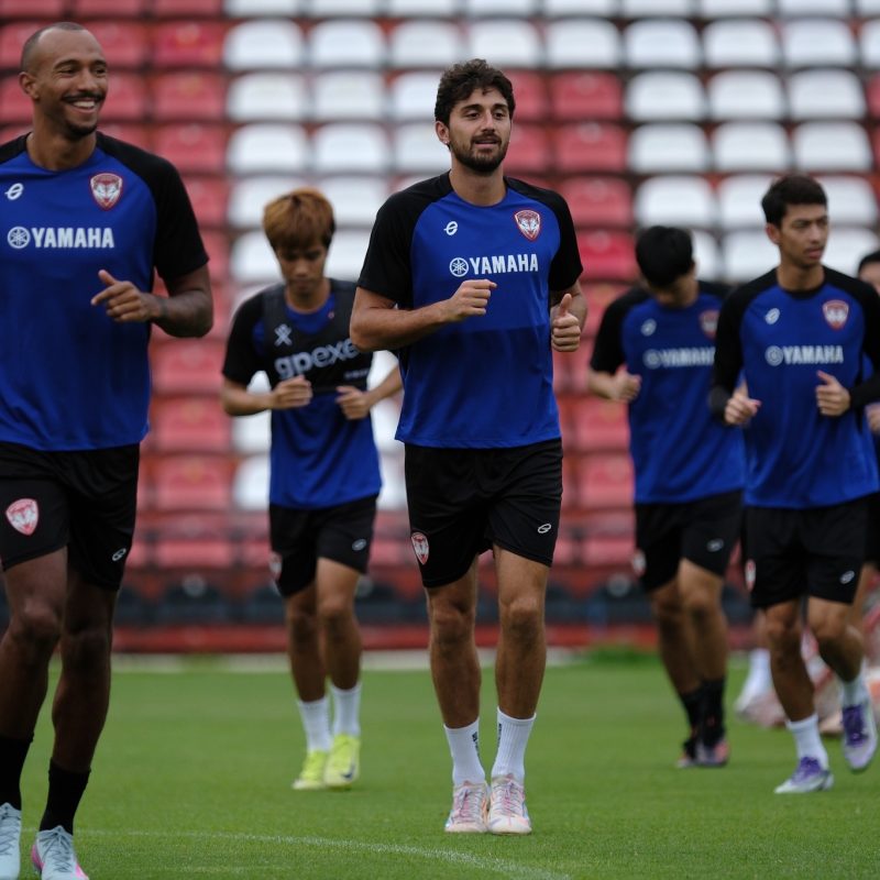 Muangthong United Training Photos | September 10, 2025