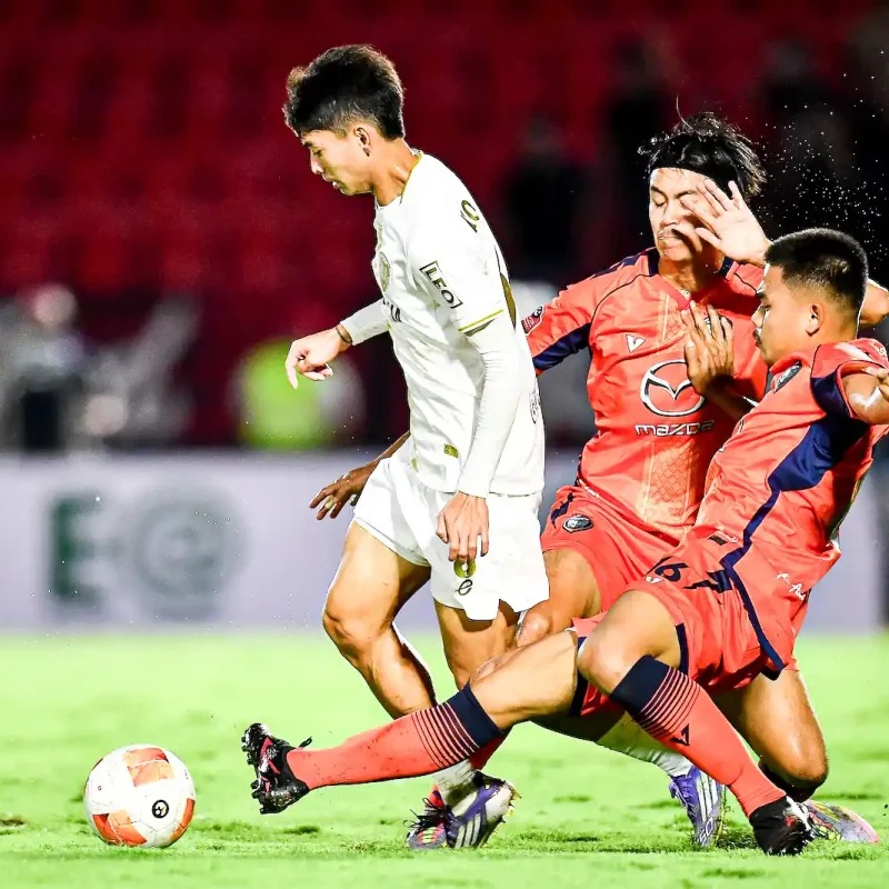 Muangthong vs Nakhon Ratchasima: The 1-1 Draw (Penalty Awarded) | Matchday 6 Gallery